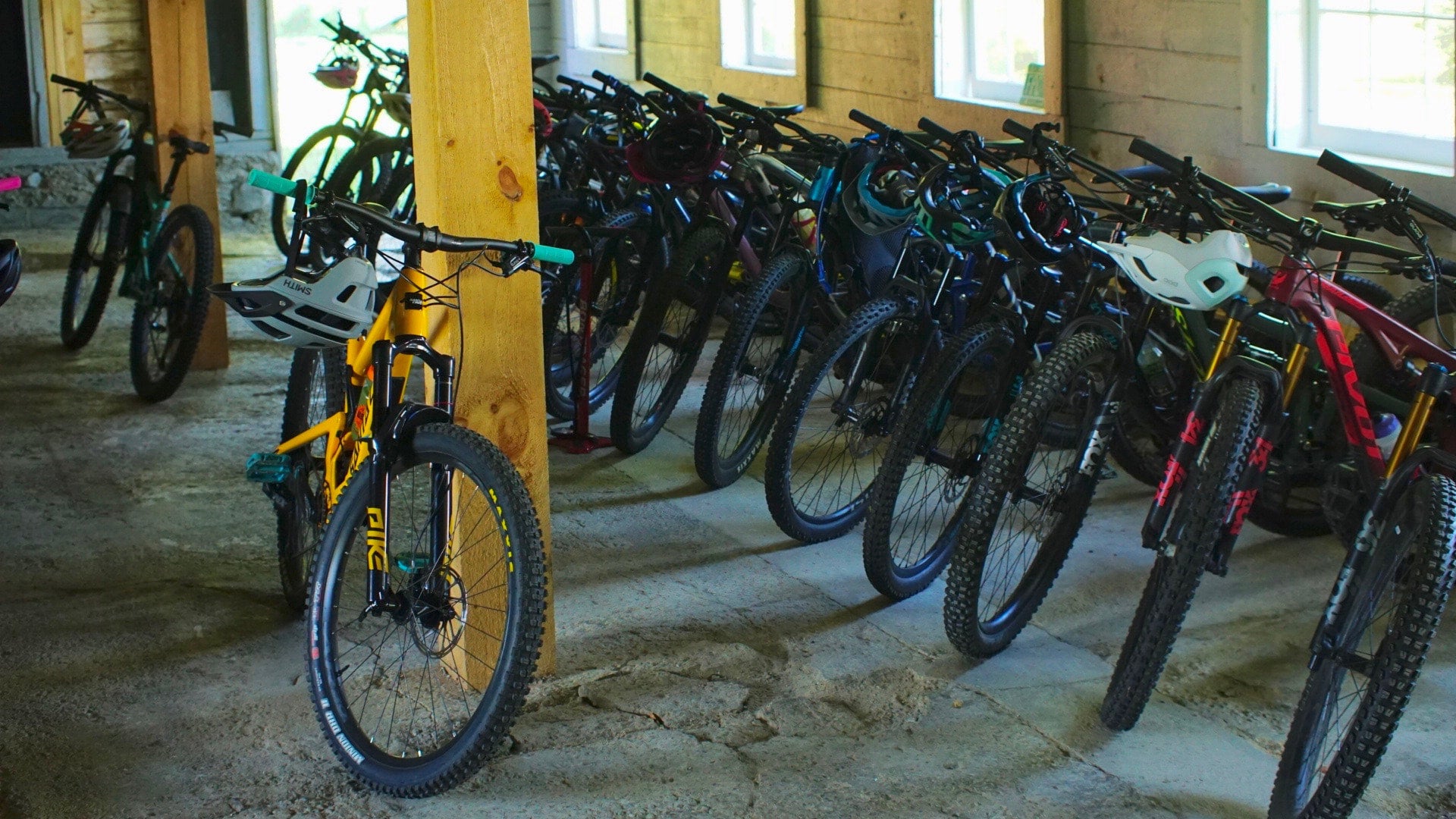 Womens bike shop shops near me
